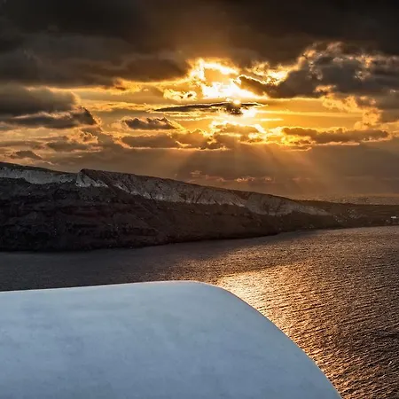 Domus Solis Luxury Villa